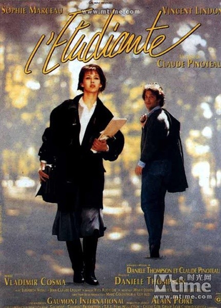 心动的感觉 L'étudiante [1988][喜剧 / 爱情][法国 / 意大利]